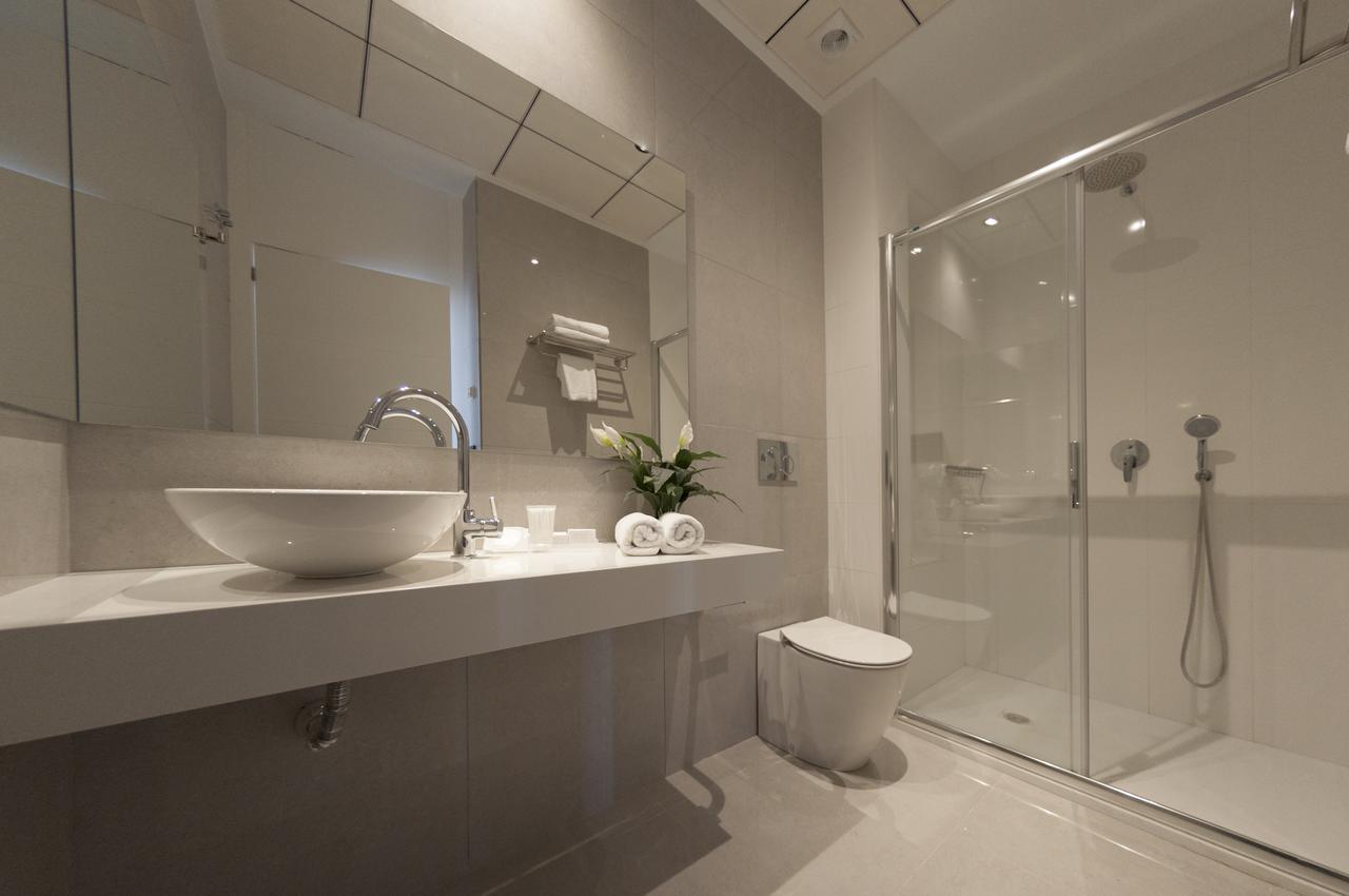 Apartamentos La Laguna I Luxury Apartments グアルダマル・デル・セグラ エクステリア 写真