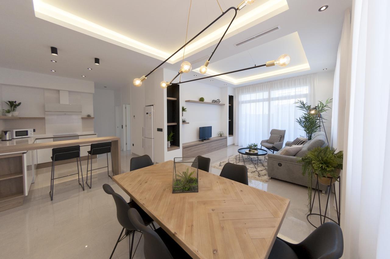 Apartamentos La Laguna I Luxury Apartments グアルダマル・デル・セグラ エクステリア 写真