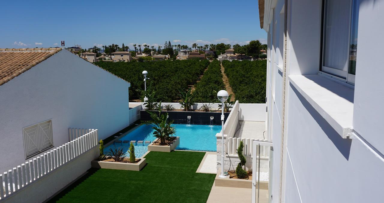 Apartamentos La Laguna I Luxury Apartments グアルダマル・デル・セグラ エクステリア 写真