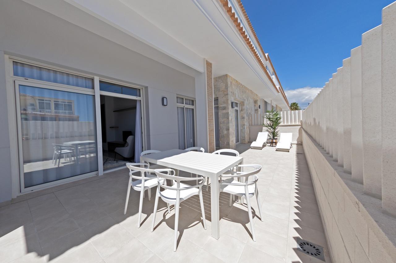 Apartamentos La Laguna I Luxury Apartments グアルダマル・デル・セグラ エクステリア 写真