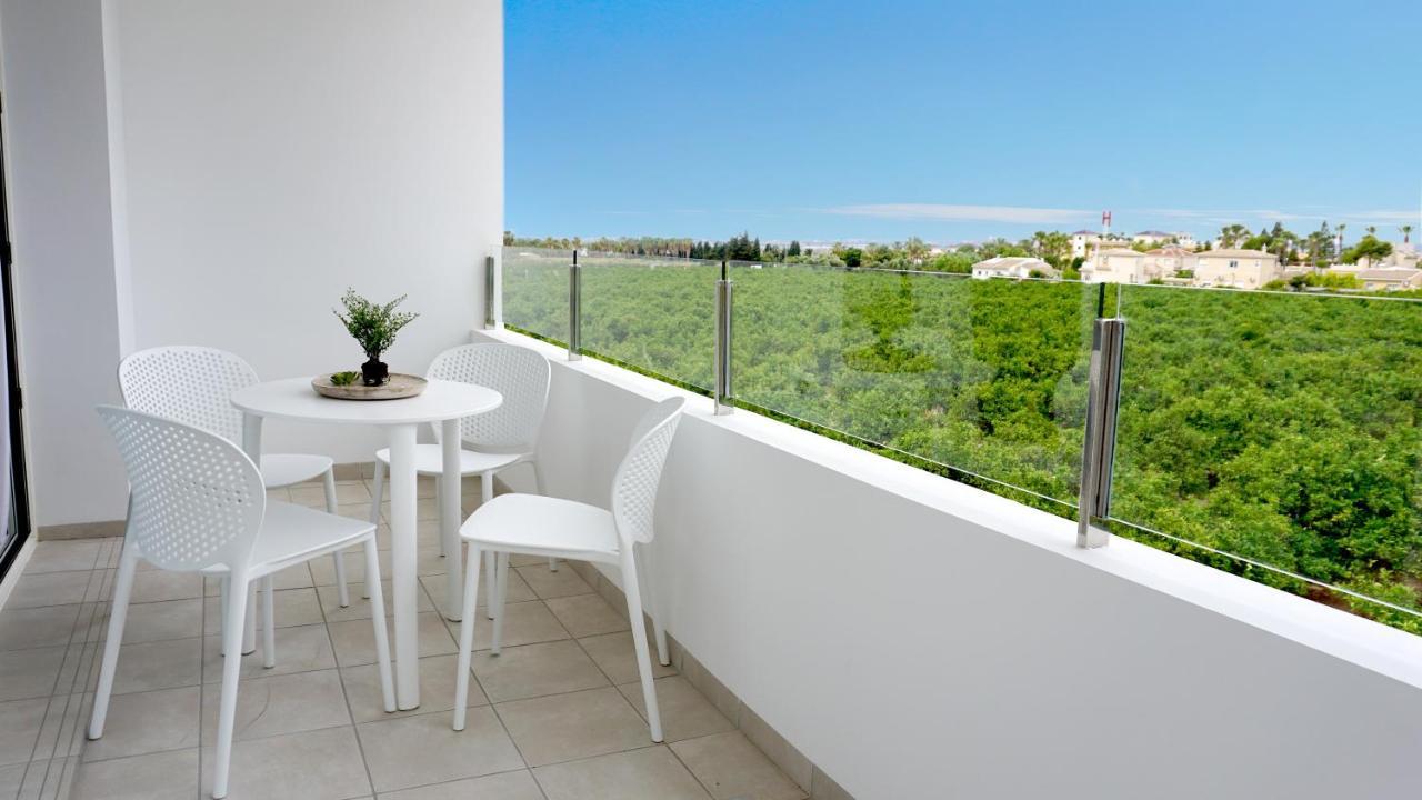 Apartamentos La Laguna I Luxury Apartments グアルダマル・デル・セグラ エクステリア 写真