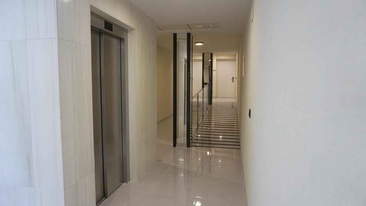 Apartamentos La Laguna I Luxury Apartments グアルダマル・デル・セグラ エクステリア 写真