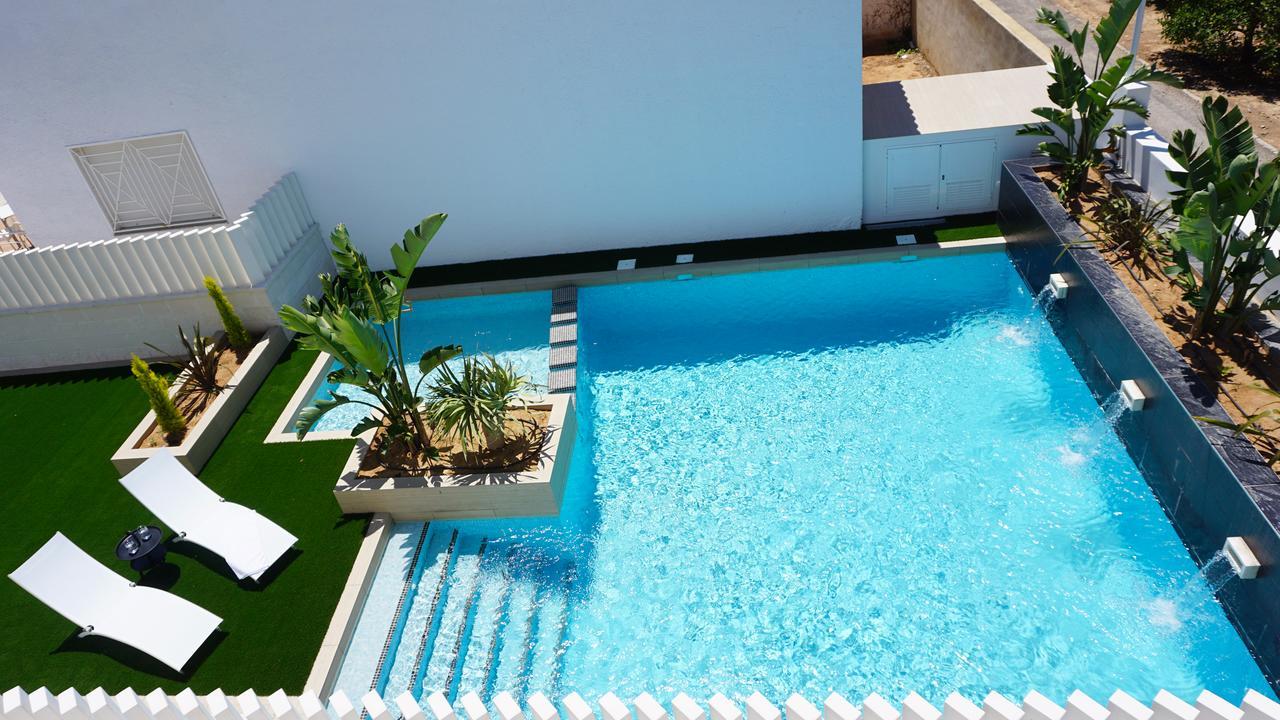 Apartamentos La Laguna I Luxury Apartments グアルダマル・デル・セグラ エクステリア 写真